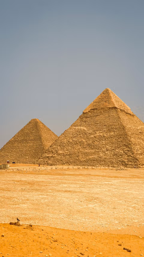 Karnak al amanecer con egiptólogo